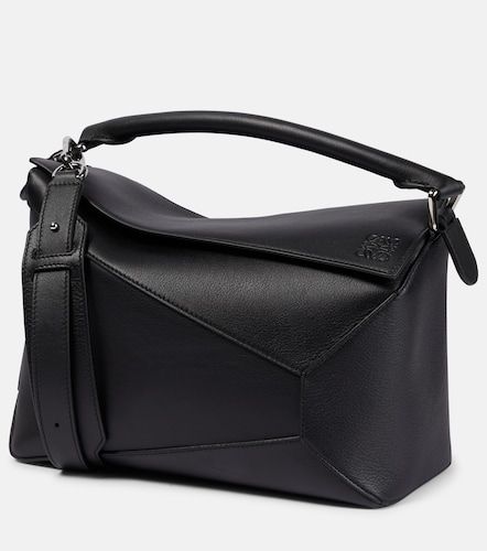 Puzzle Edge Medium leather top-handle bag - Loewe - Modalova