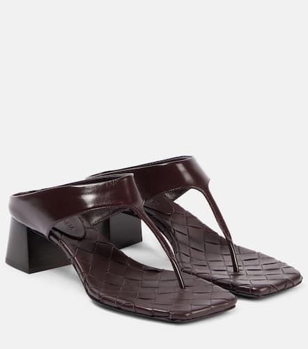 Marella Intrecciato 45 leather thong sandals - Bottega Veneta - Modalova