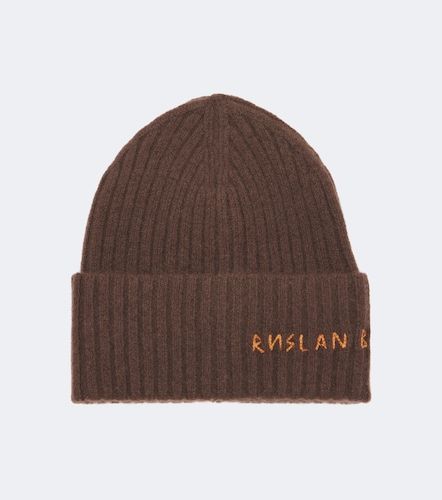 Gorro acanalado de cachemir con logo - Ruslan Baginskiy - Modalova