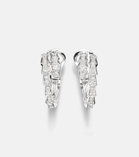 Serpenti Viper 18kt white gold hoop earrings with diamonds - Bvlgari - Modalova