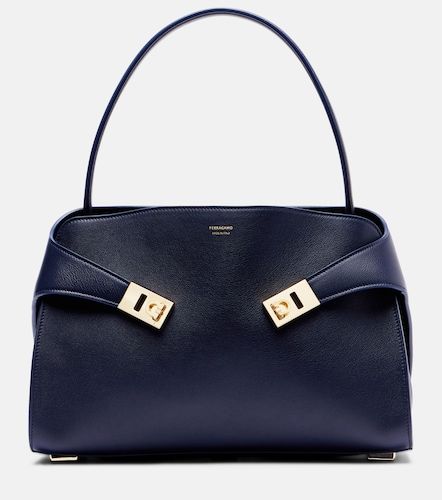 Hug Small leather shoulder bag - Ferragamo - Modalova