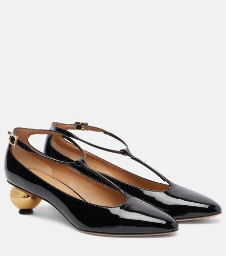 Salones Tania 40 de charol - Ferragamo - Modalova