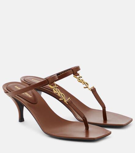 Cassandra 60 leather thong sandals - Saint Laurent - Modalova