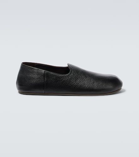 The Row Hugh leather slip-on shoes - The Row - Modalova