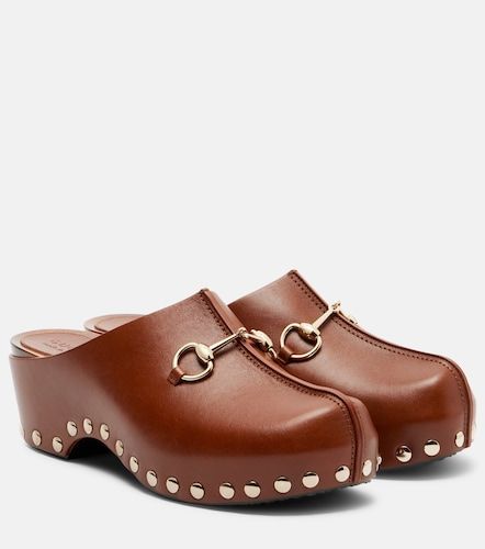 Horsebit studded leather platform clogs - Gucci - Modalova