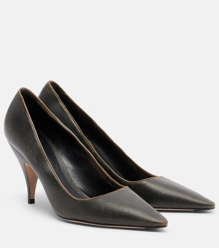 The Row Liisa Three leather pumps - The Row - Modalova