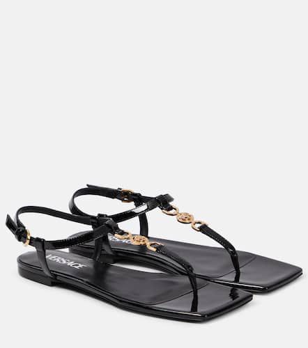 Medusa '95 leather thong sandals - Versace - Modalova