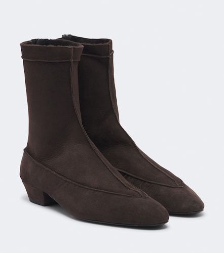 Shearling-lined suede ankle boots - Magda Butrym - Modalova