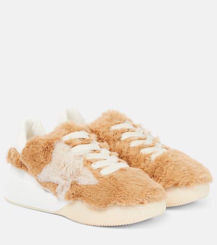 Loop faux fur sneakers - Stella McCartney - Modalova