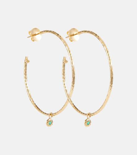 Nesting Gem Medium 18kt gold hoop earrings with emeralds - Octavia Elizabeth - Modalova