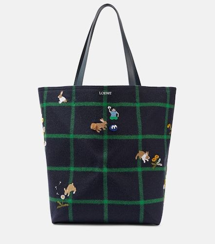 X Suna Fujita Tote Puzzle Fold Bunny XL aus Canvas - Loewe - Modalova