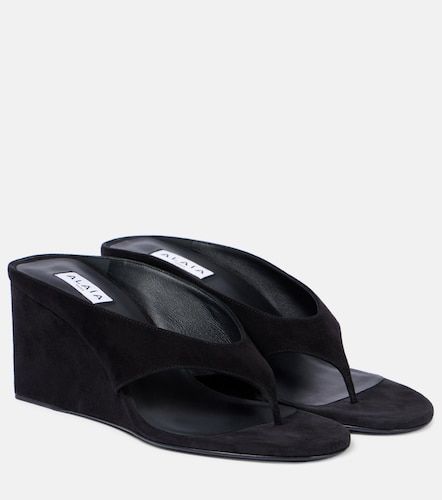 Cube 75 suede wedge thong sandals - Alaia - Modalova
