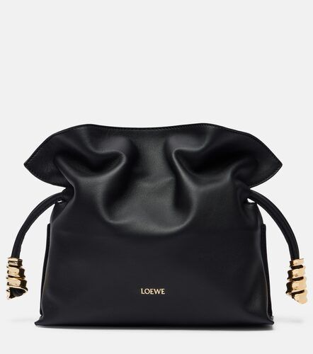 Clutch Flamenco Coil Mini de piel - Loewe - Modalova