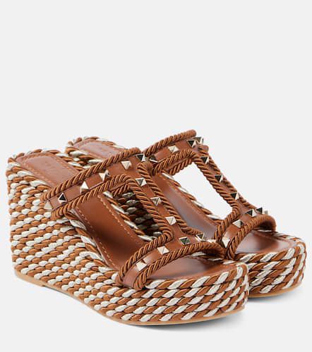 Rockstud leather wedge espadrilles - Valentino Garavani - Modalova