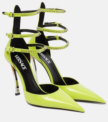 Versace Pumps Pin-Point in pelle - Versace - Modalova