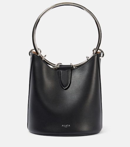 Ring Medium leather bucket bag - Alaia - Modalova