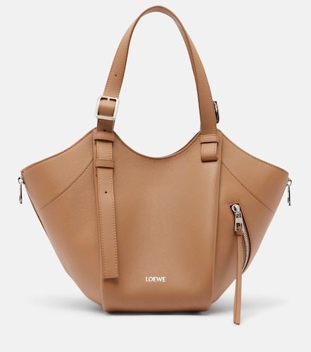 Hammock Flip Medium leather top-handle bag - Loewe - Modalova
