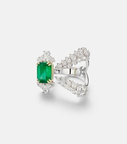 Reign Supreme 18kt white gold ring with emerald and diamonds - Yeprem - Modalova