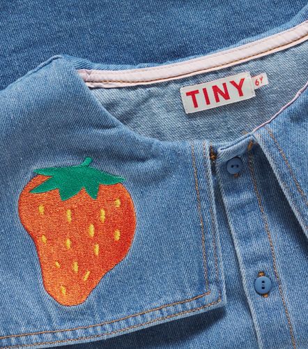 Blusa Strawberries de denim - Tinycottons - Modalova