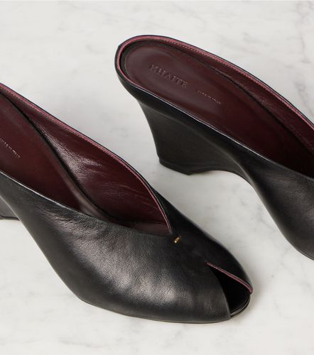 Mules con cuña Cloak 75 de piel - Khaite - Modalova