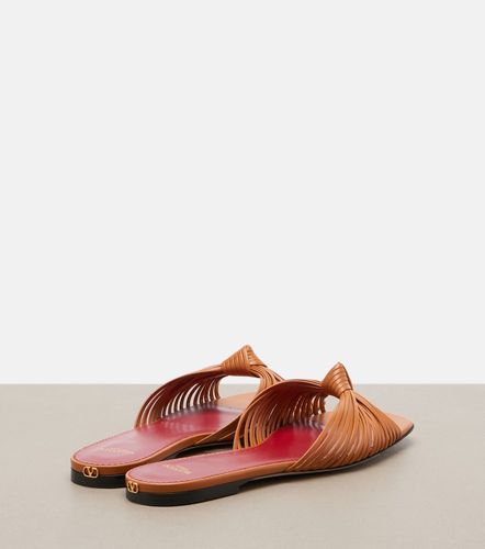 Annet leather slides - Valentino Garavani - Modalova