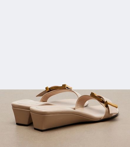 Manhattan leather wedge mules - Khaite - Modalova