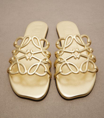 Paula's Ibiza Petal Anagram leather slides - Loewe - Modalova