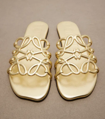 Paula's Ibiza Petal Anagram leather slides - Loewe - Modalova