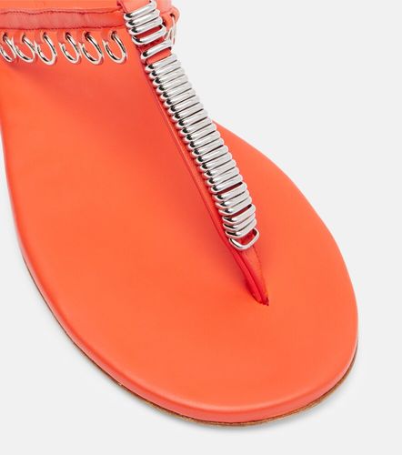 Pierced embellished leather thong sandals - Christopher Esber - Modalova