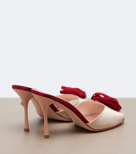 Rose Vivier floral-applique satin mules - Roger Vivier - Modalova