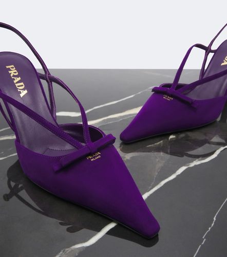Pumps slingback in suede con fiocco - Prada - Modalova