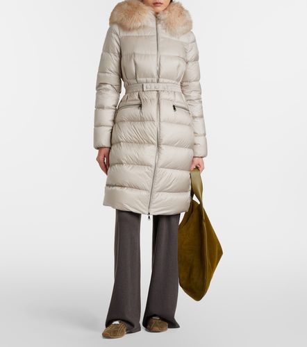 Boedic shearling-trimmed down coat - Moncler - Modalova