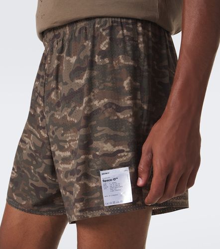 SpaceâO 5" camouflage running shorts - Satisfy - Modalova
