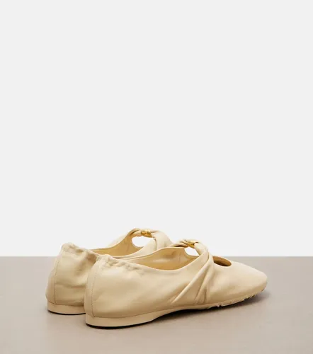 Pebble Soft leather Mary Jane flats - Loewe - Modalova