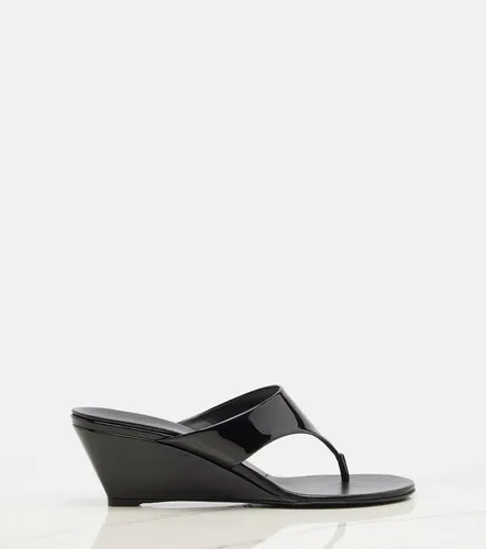 Prada Patent leather thong sandals - Prada - Modalova