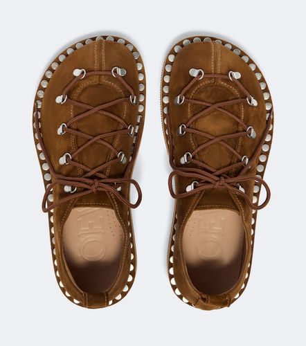 Stringate Rivet in suede con borchie - Loewe - Modalova
