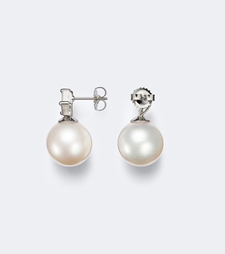 Orecchini pendenti in oro bianco 18kt con perle e diamanti - Suzanne Kalan - Modalova