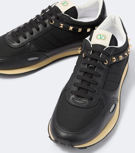 Sneakers Stud Up VLogo mit Leder - Valentino Garavani - Modalova