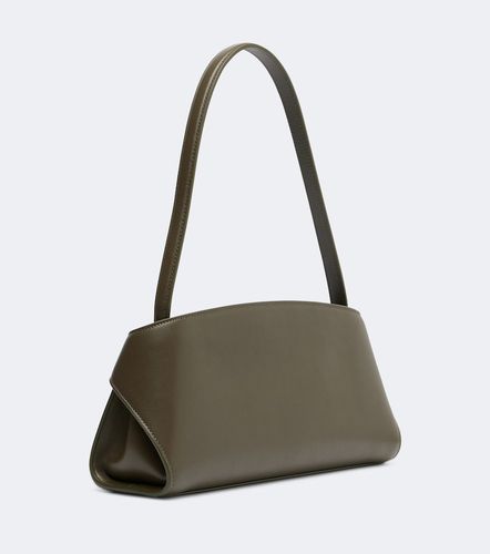 Hug East-West Small leather shoulder bag - Ferragamo - Modalova