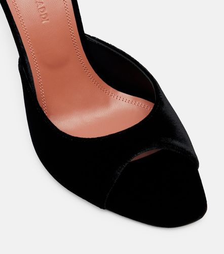 Mules Alexa 95 in velluto - Amina Muaddi - Modalova