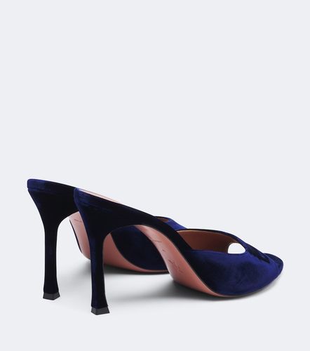 Amina Muaddi Mules Alexa aus Samt - Amina Muaddi - Modalova