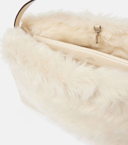 Borsa a spalla T-Lock Large con shearling - Toteme - Modalova