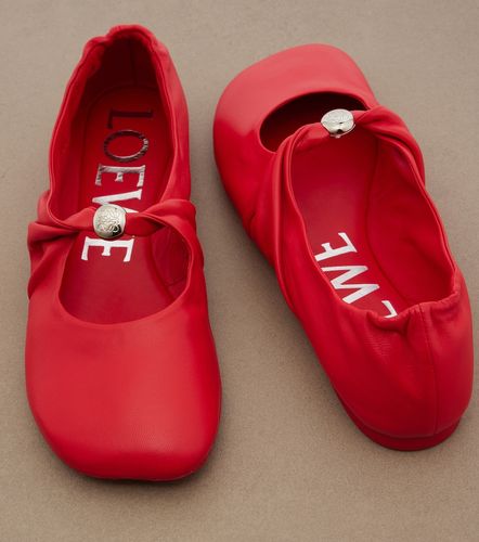 Pebble Soft leather Mary Jane flats - Loewe - Modalova