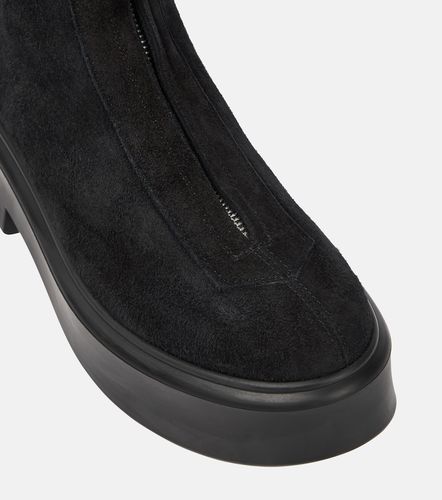 The Row Zipped suede ankle boots - The Row - Modalova