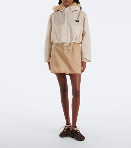 Giacca cropped con cappuccio e shearling - Miu Miu - Modalova