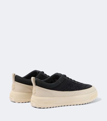 Moncler Sneakers Altive mit Leder - Moncler - Modalova