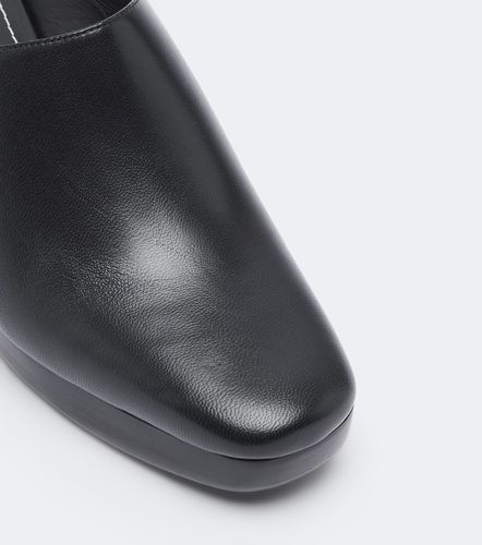 Staud Mules Monica aus Leder - Staud - Modalova