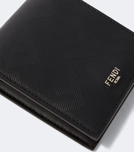 Portafoglio bifold in pelle goffrata - Fendi - Modalova