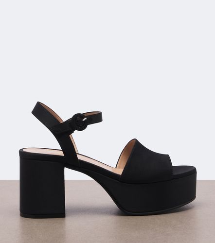 Satin platform sandals - Gianvito Rossi - Modalova