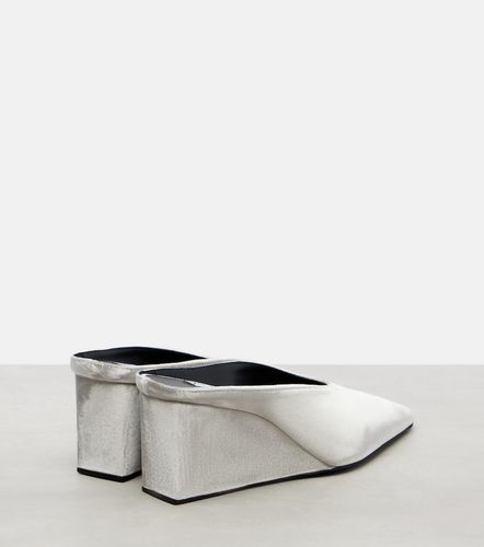 Alaïa Pumps Cube 75 in velluto con zeppa - Alaia - Modalova